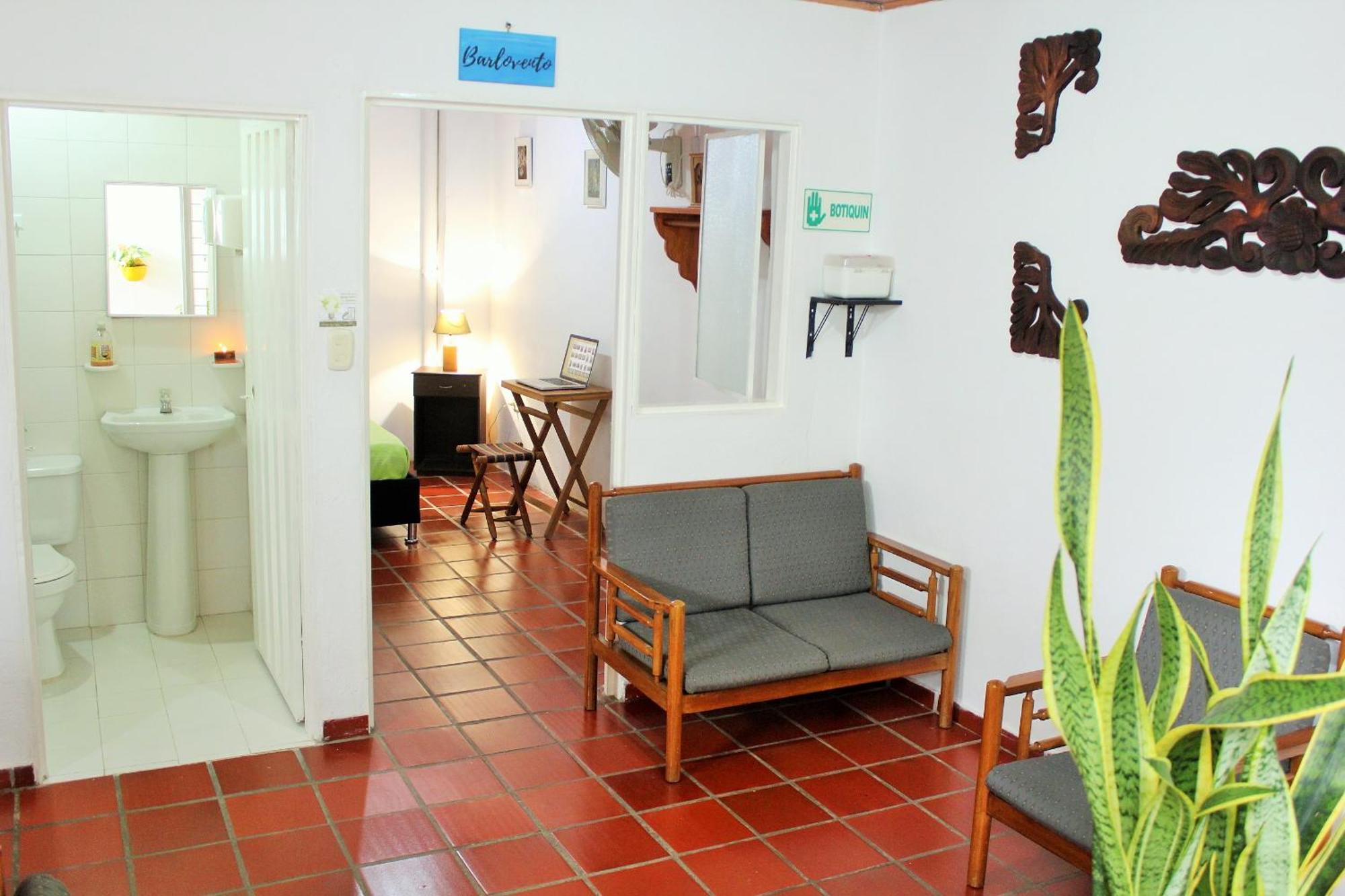 Hospedaje Los Capuchinos Socorro Exterior foto